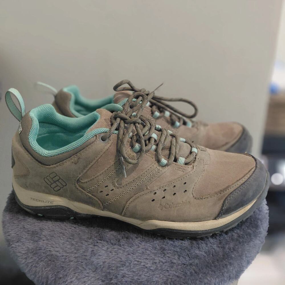Columbia Techlite Mesh Omni-Grip Outdoor Hiking Shoes YL1095-252 Women's Size 9